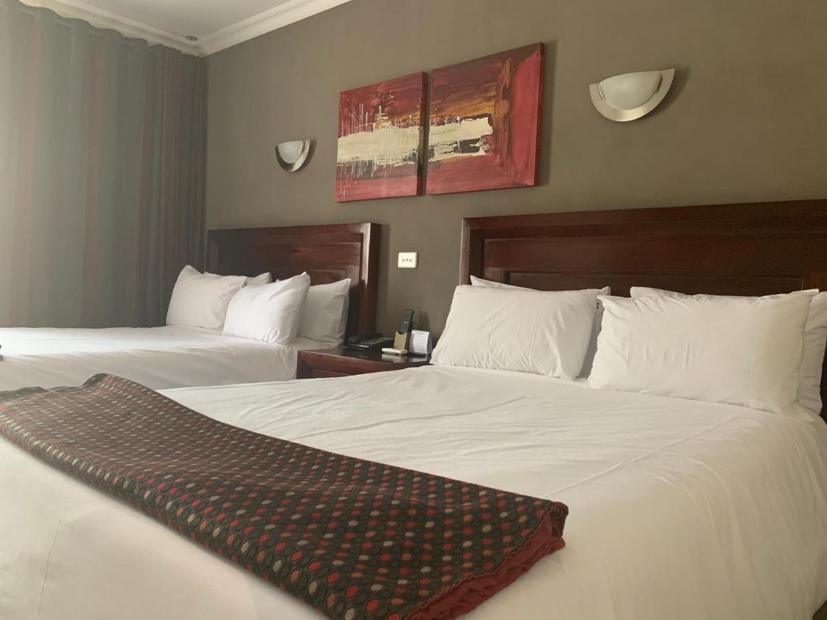 Royal Hotel Polokwane Eksteriør bilde